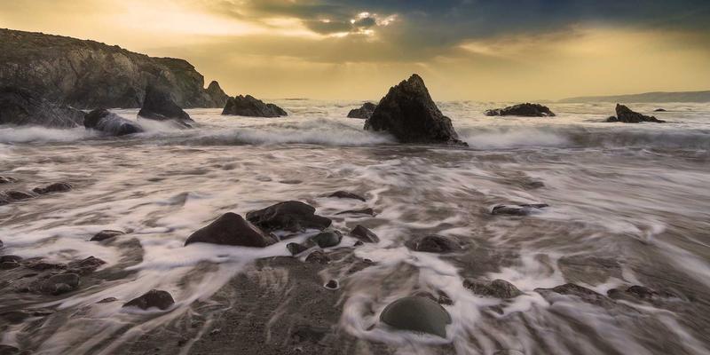 服装模特道具的模块化设计：如何实现快速组装、无限组合与成本效益最大化